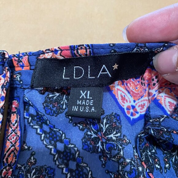 LDLA Tank Top Womens XL Sleeveless Chevron High Low Blue  Boho Indie Y2K Tribal - Picture 3 of 8